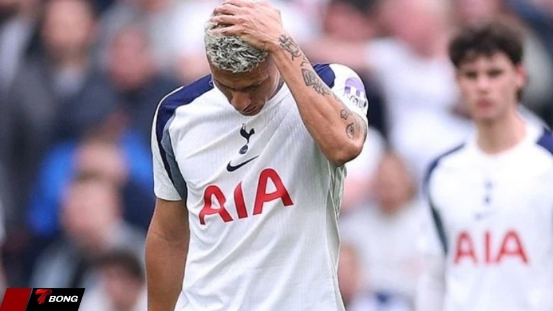 Đáy vực Premier League và chuỗi trận thảm họa của Tottenham